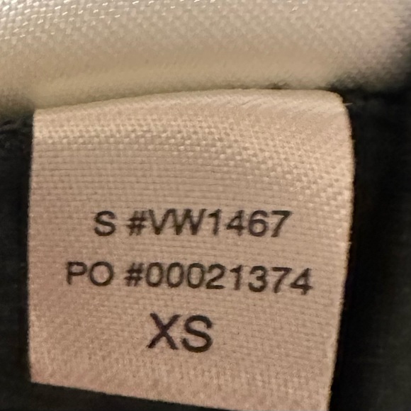 009 Vuori Long Sleeve Halo Snap Cardigan NWT - Picture 7 of 8